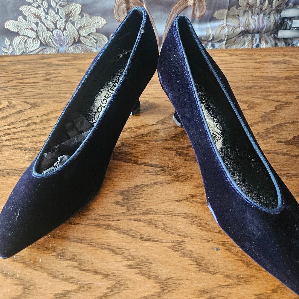 Navy velvet women's heels -